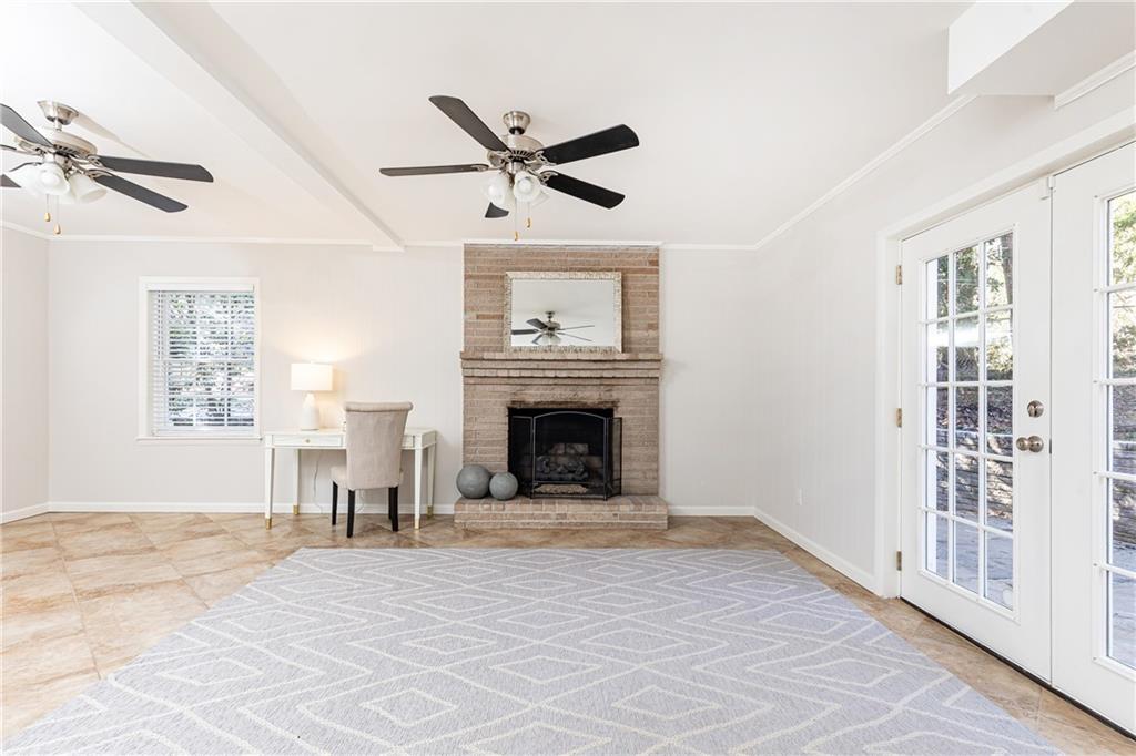 6536 Wright Road, Atlanta, Georgia 30328, 3 Bedrooms Bedrooms, ,3 BathroomsBathrooms,Residential,Sold,6536 Wright Road,7321444