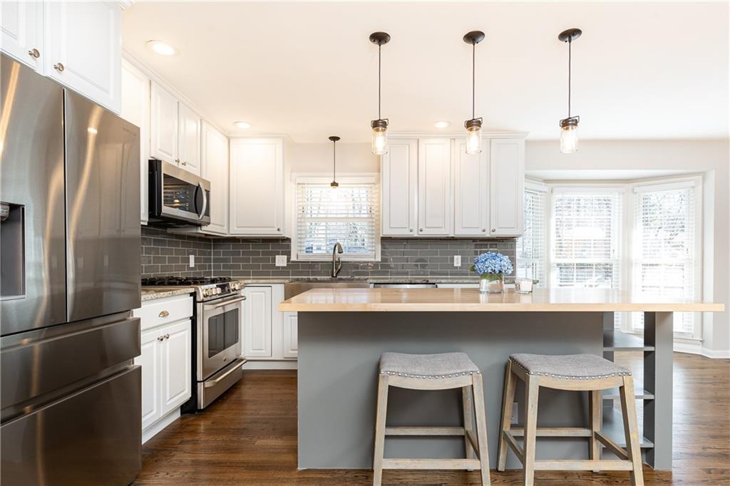 6536 Wright Road, Atlanta, Georgia 30328, 3 Bedrooms Bedrooms, ,3 BathroomsBathrooms,Residential,Sold,6536 Wright Road,7321444