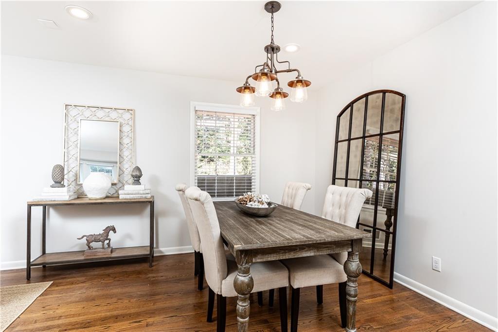 6536 Wright Road, Atlanta, Georgia 30328, 3 Bedrooms Bedrooms, ,3 BathroomsBathrooms,Residential,Sold,6536 Wright Road,7321444