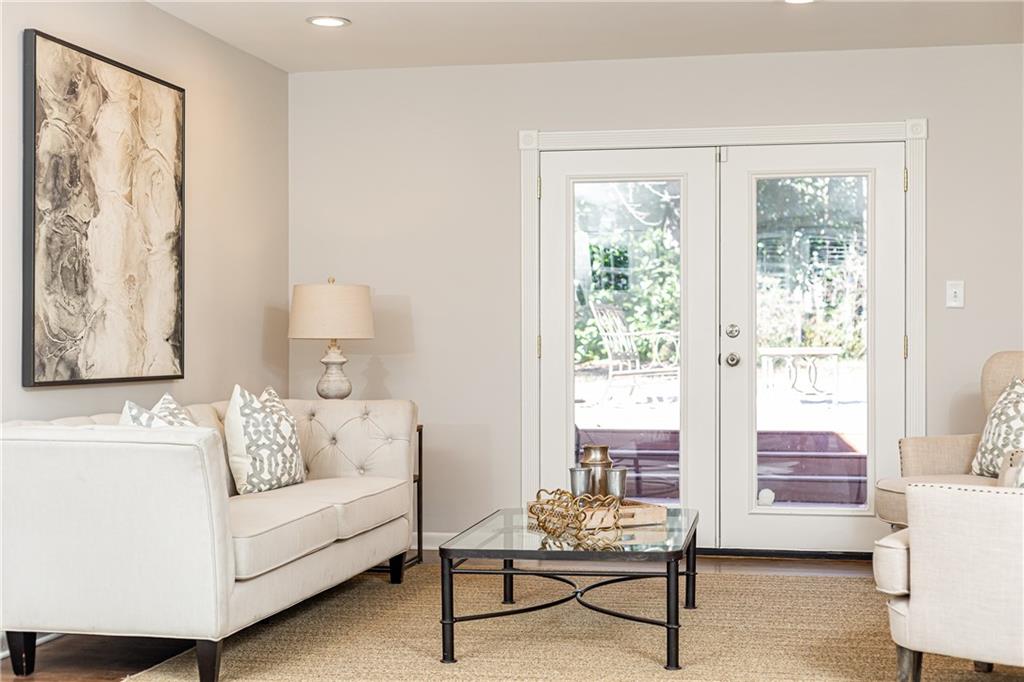 6536 Wright Road, Atlanta, Georgia 30328, 3 Bedrooms Bedrooms, ,3 BathroomsBathrooms,Residential,Sold,6536 Wright Road,7321444