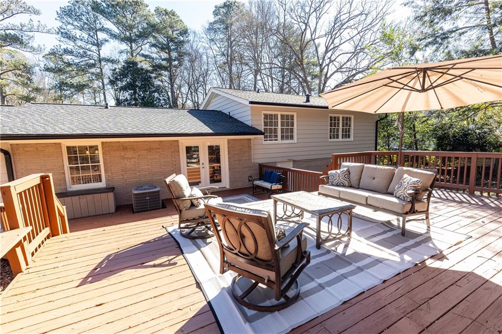 6536 Wright Road, Atlanta, Georgia 30328, 3 Bedrooms Bedrooms, ,3 BathroomsBathrooms,Residential,Sold,6536 Wright Road,7321444