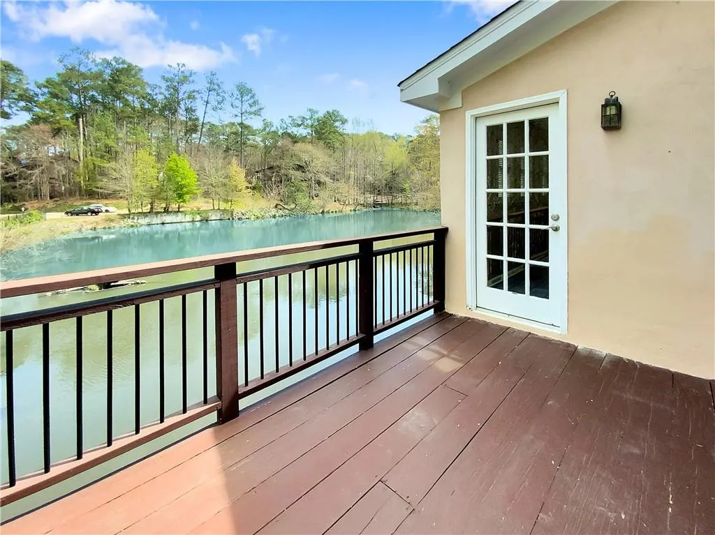 8945 Carroll Manor Drive, Atlanta, Georgia 30350, 2 Bedrooms Bedrooms, ,2 BathroomsBathrooms,Residential,Sold,8945 Carroll Manor Drive,7190008