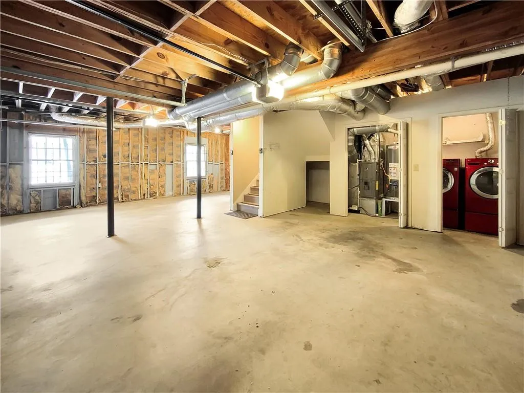 8945 Carroll Manor Drive, Atlanta, Georgia 30350, 2 Bedrooms Bedrooms, ,2 BathroomsBathrooms,Residential,Sold,8945 Carroll Manor Drive,7190008