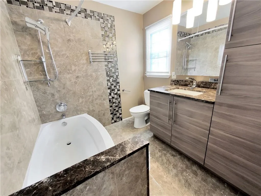 8945 Carroll Manor Drive, Atlanta, Georgia 30350, 2 Bedrooms Bedrooms, ,2 BathroomsBathrooms,Residential,Sold,8945 Carroll Manor Drive,7190008