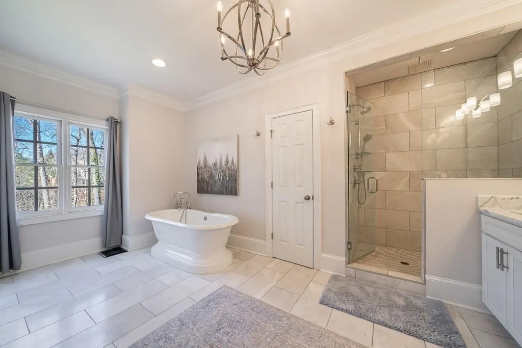 2110 Clay Drive, Sandy Springs, Georgia 30350, 6 Bedrooms Bedrooms, ,4 BathroomsBathrooms,Residential,Sold,2110 Clay Drive,6846470