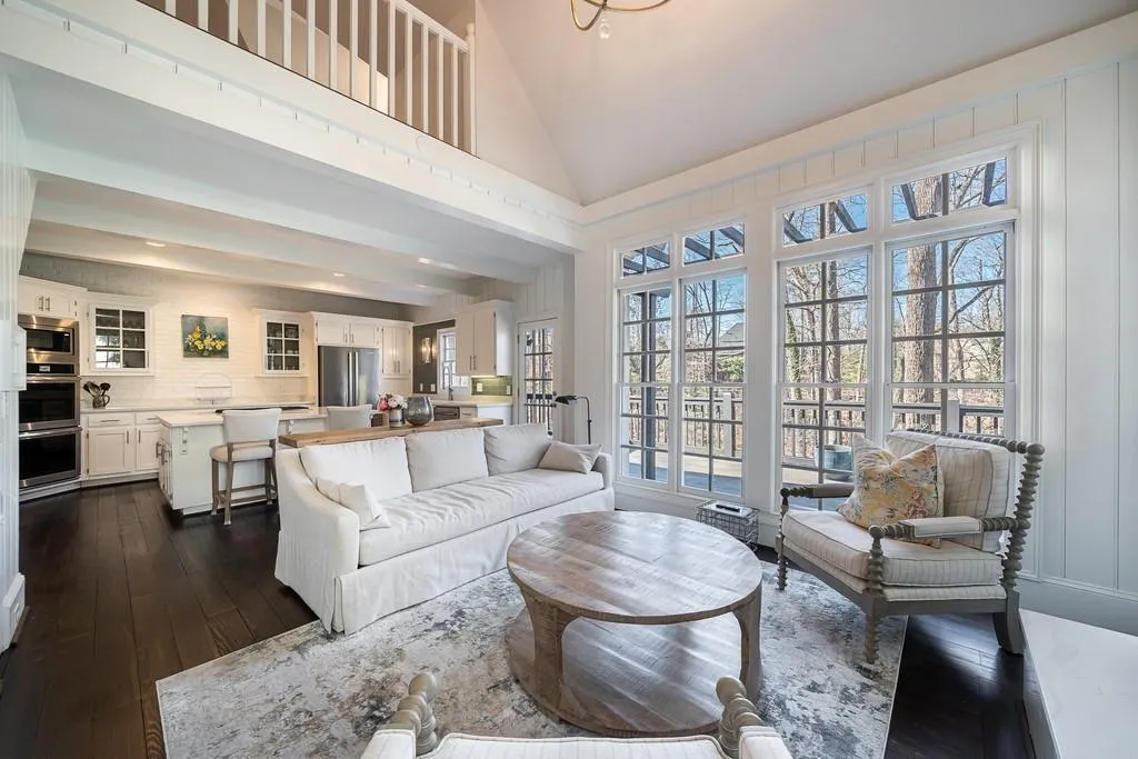 2110 Clay Drive, Sandy Springs, Georgia 30350, 6 Bedrooms Bedrooms, ,4 BathroomsBathrooms,Residential,Sold,2110 Clay Drive,6846470