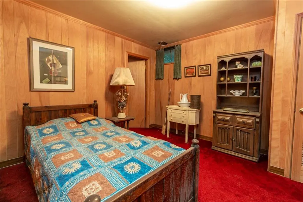 5135 Middlebury Lane, Sandy Springs, Georgia 30327, 5 Bedrooms Bedrooms, ,3 BathroomsBathrooms,Residential,Sold,5135 Middlebury Lane,6965367