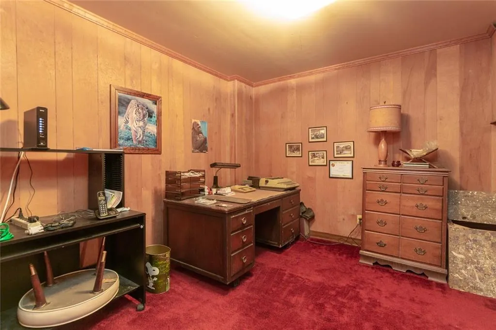 5135 Middlebury Lane, Sandy Springs, Georgia 30327, 5 Bedrooms Bedrooms, ,3 BathroomsBathrooms,Residential,Sold,5135 Middlebury Lane,6965367