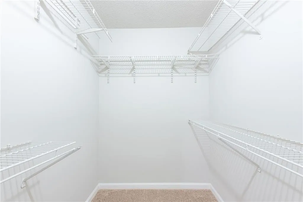 543 Granville Court, Sandy Springs, Georgia 30328, 1 Bedroom Bedrooms, ,1 BathroomBathrooms,Residential,Sold,543 Granville Court,7086736