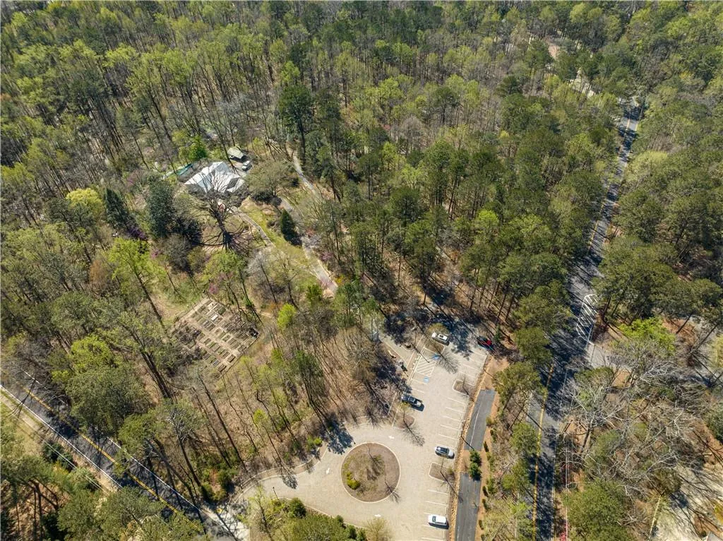 171 River Court Parkway, Sandy Springs, Georgia 30328, 3 Bedrooms Bedrooms, ,2 BathroomsBathrooms,Residential,Sold,171 River Court Parkway,7189620