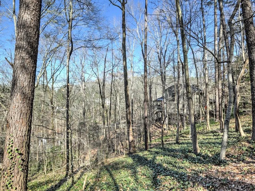 171 River Court Parkway, Sandy Springs, Georgia 30328, 3 Bedrooms Bedrooms, ,2 BathroomsBathrooms,Residential,Sold,171 River Court Parkway,7189620