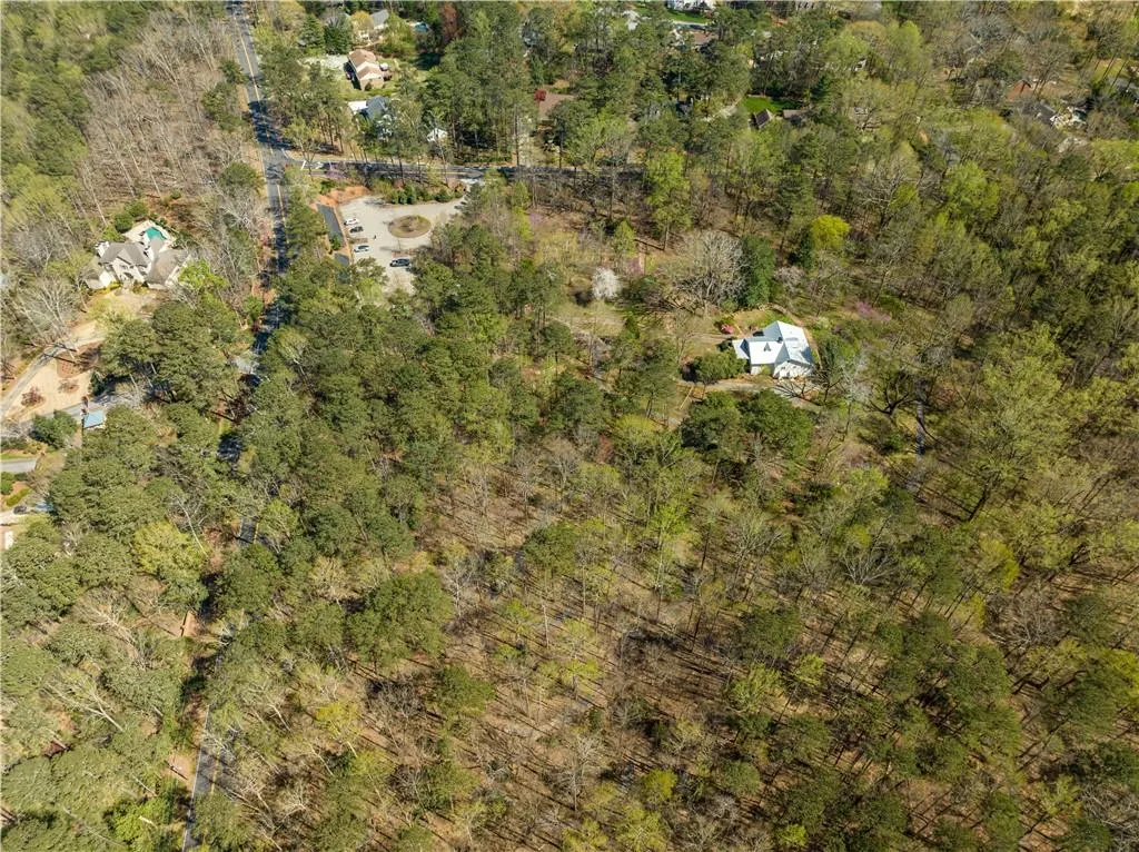 171 River Court Parkway, Sandy Springs, Georgia 30328, 3 Bedrooms Bedrooms, ,2 BathroomsBathrooms,Residential,Sold,171 River Court Parkway,7189620