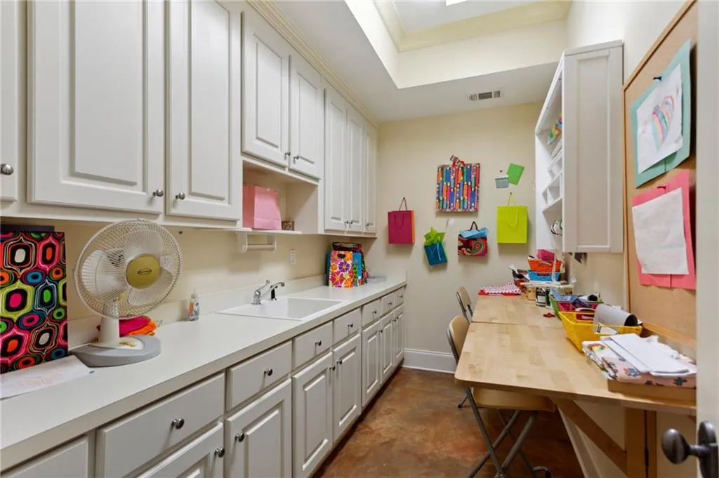 1190 W Garmon Road, Sandy Springs, Georgia 30327, 5 Bedrooms Bedrooms, ,6 BathroomsBathrooms,Residential,Sold,1190 W Garmon Road,7251550