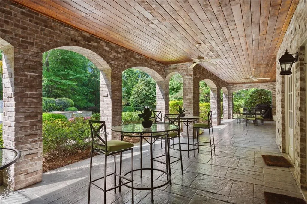 1190 W Garmon Road, Sandy Springs, Georgia 30327, 5 Bedrooms Bedrooms, ,6 BathroomsBathrooms,Residential,Sold,1190 W Garmon Road,7251550