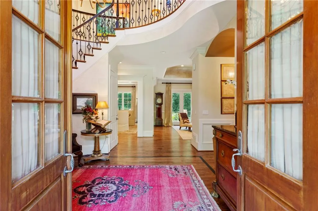 1190 W Garmon Road, Sandy Springs, Georgia 30327, 5 Bedrooms Bedrooms, ,6 BathroomsBathrooms,Residential,Sold,1190 W Garmon Road,7251550