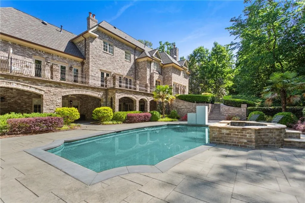 1190 W Garmon Road, Sandy Springs, Georgia 30327, 5 Bedrooms Bedrooms, ,6 BathroomsBathrooms,Residential,Sold,1190 W Garmon Road,7251550