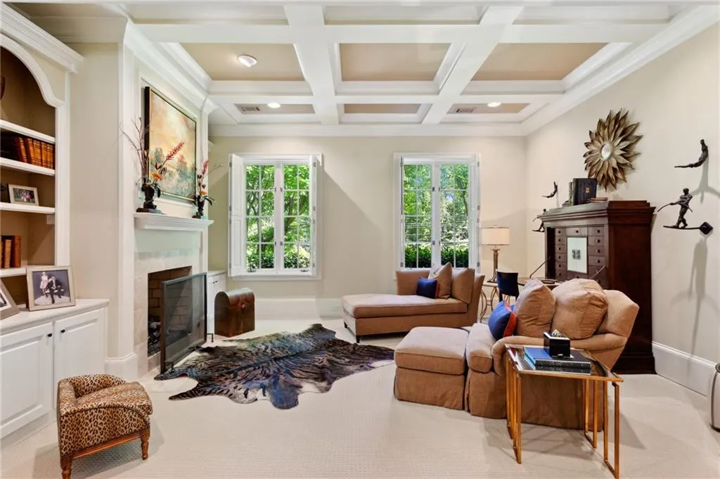 1190 W Garmon Road, Sandy Springs, Georgia 30327, 5 Bedrooms Bedrooms, ,6 BathroomsBathrooms,Residential,Sold,1190 W Garmon Road,7251550