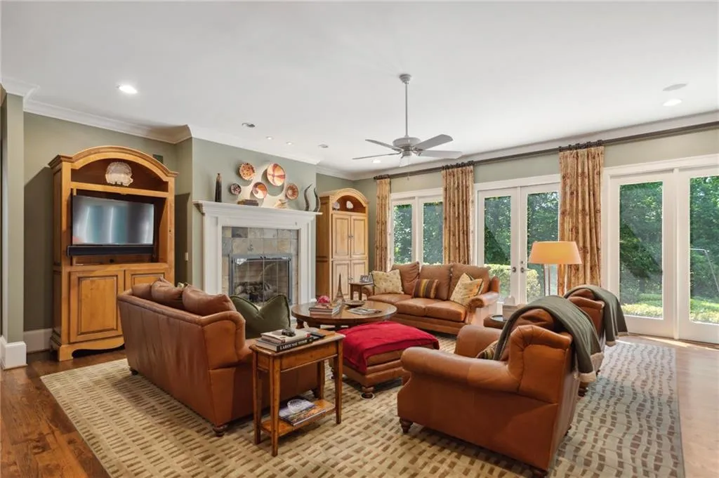 1190 W Garmon Road, Sandy Springs, Georgia 30327, 5 Bedrooms Bedrooms, ,6 BathroomsBathrooms,Residential,Sold,1190 W Garmon Road,7251550