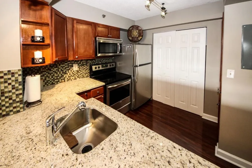 795 Hammond Drive Unit 606, Atlanta, Georgia 30328, 2 Bedrooms Bedrooms, ,1 BathroomBathrooms,Residential,Sold,795 Hammond Drive Unit 606,6869119