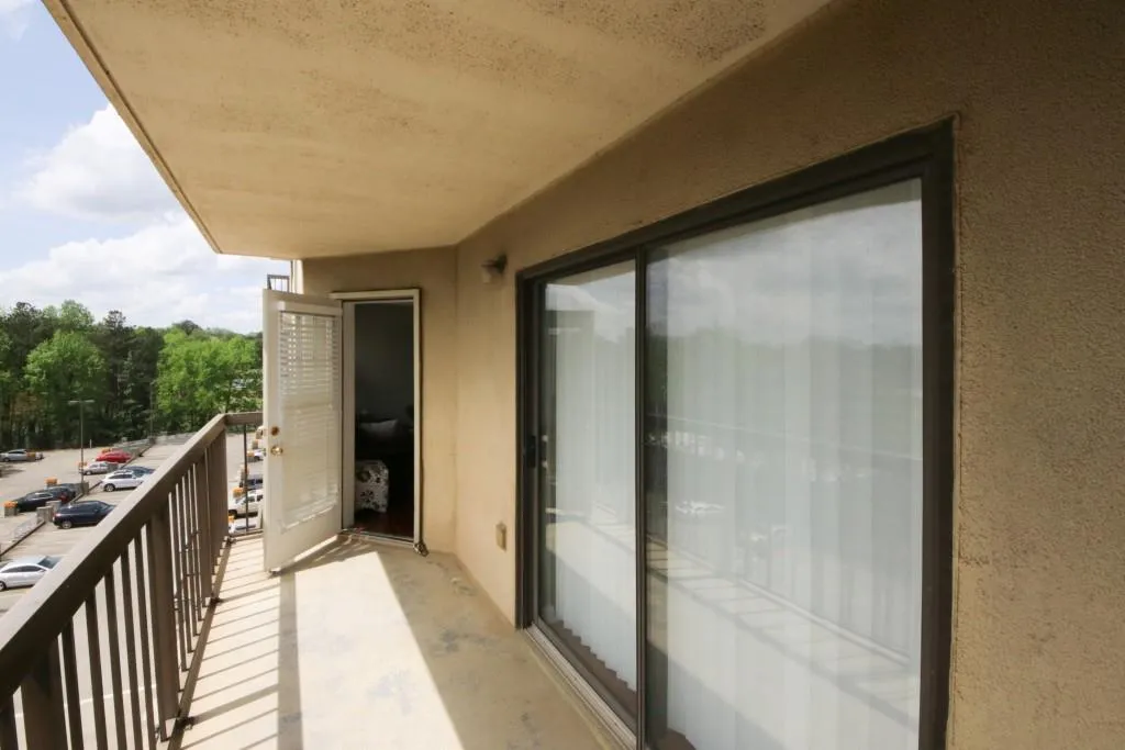 795 Hammond Drive Unit 606, Atlanta, Georgia 30328, 2 Bedrooms Bedrooms, ,1 BathroomBathrooms,Residential,Sold,795 Hammond Drive Unit 606,6869119