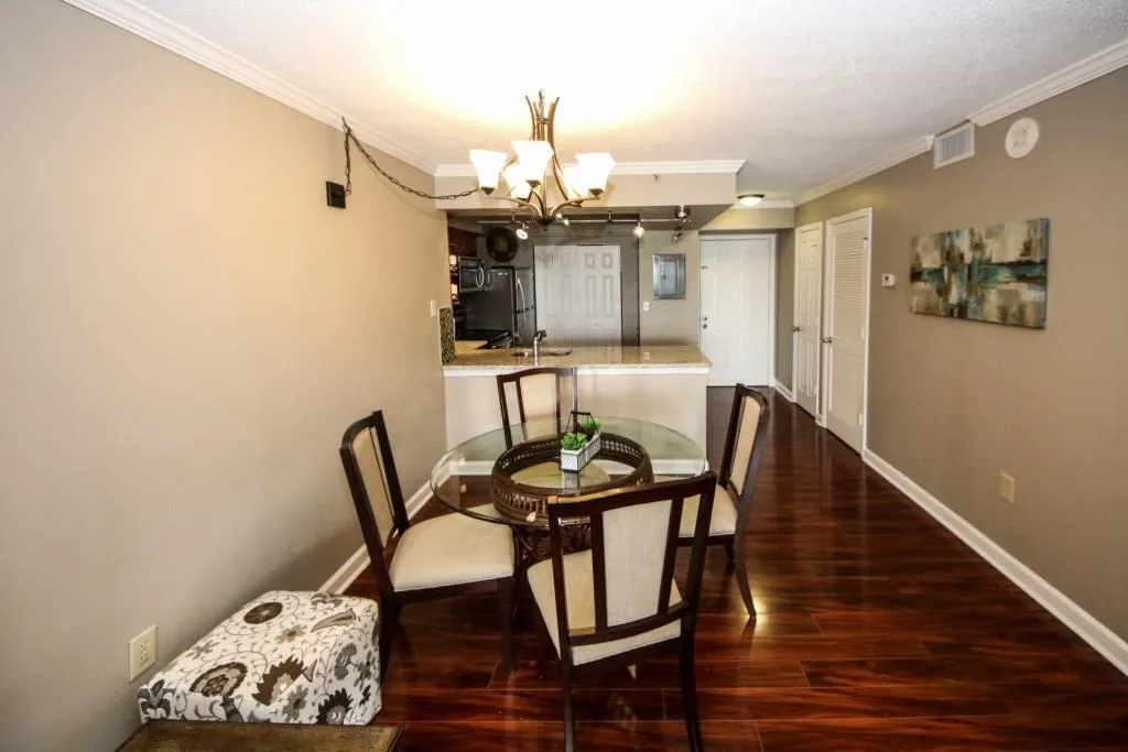 795 Hammond Drive Unit 606, Atlanta, Georgia 30328, 2 Bedrooms Bedrooms, ,1 BathroomBathrooms,Residential,Sold,795 Hammond Drive Unit 606,6869119