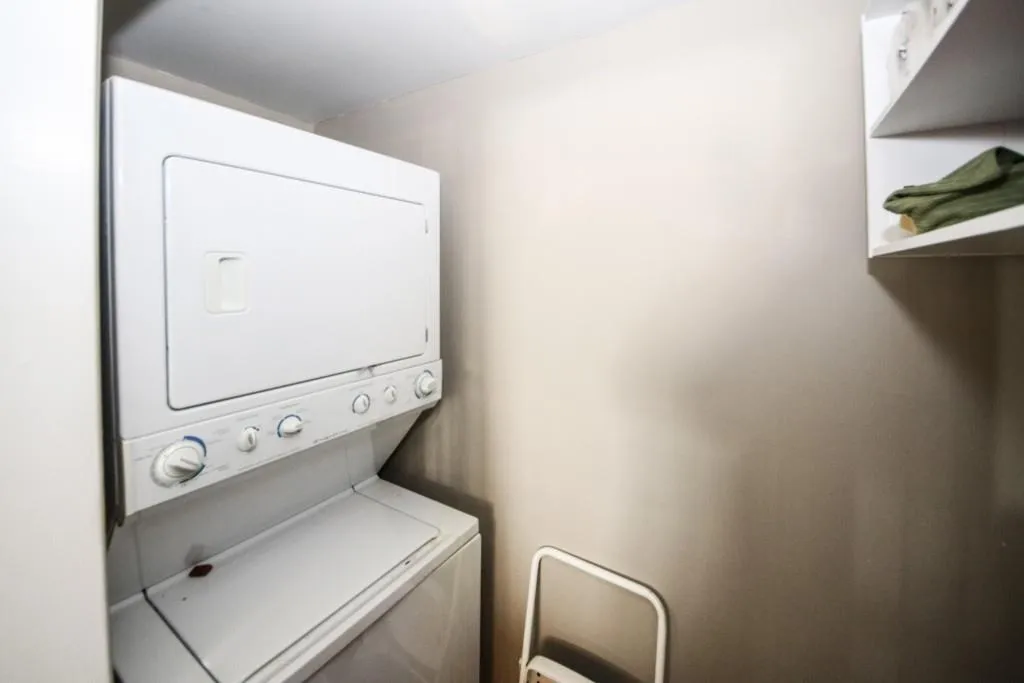 795 Hammond Drive Unit 606, Atlanta, Georgia 30328, 2 Bedrooms Bedrooms, ,1 BathroomBathrooms,Residential,Sold,795 Hammond Drive Unit 606,6869119