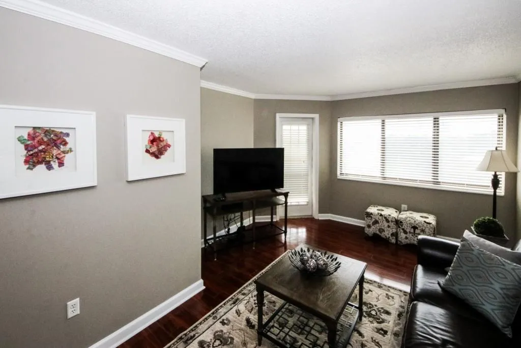 795 Hammond Drive Unit 606, Atlanta, Georgia 30328, 2 Bedrooms Bedrooms, ,1 BathroomBathrooms,Residential,Sold,795 Hammond Drive Unit 606,6869119