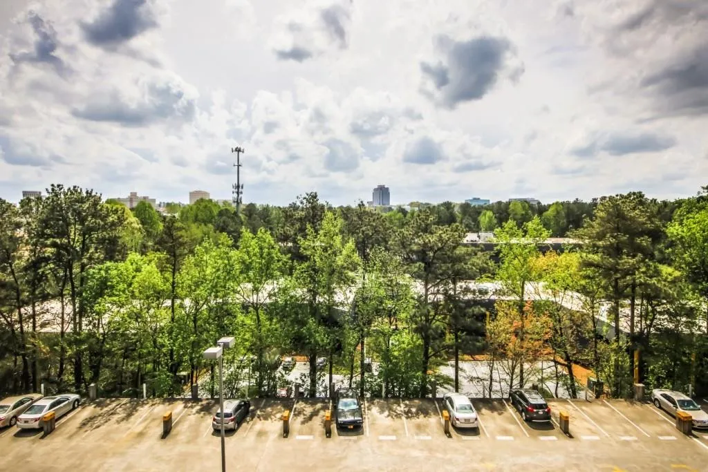 795 Hammond Drive Unit 606, Atlanta, Georgia 30328, 2 Bedrooms Bedrooms, ,1 BathroomBathrooms,Residential,Sold,795 Hammond Drive Unit 606,6869119