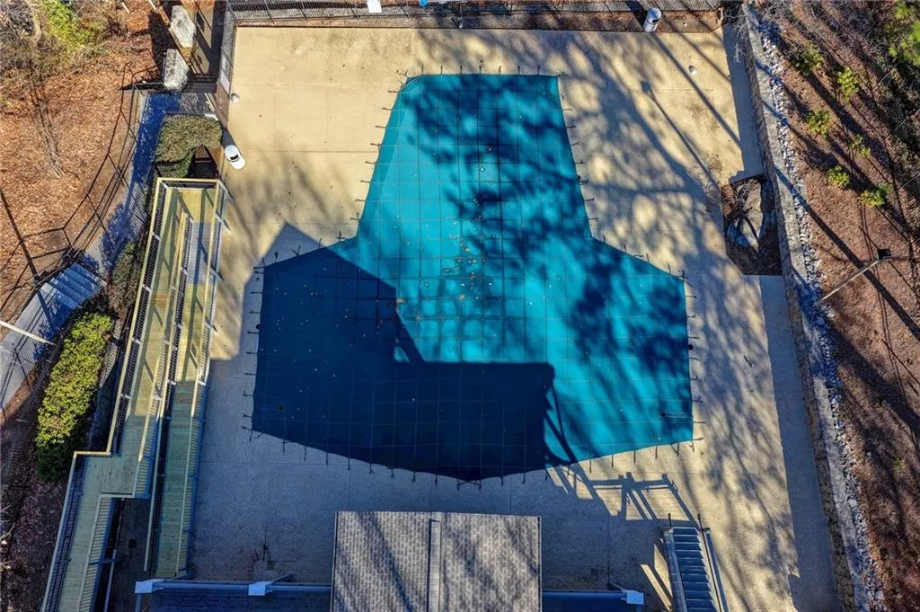 911 Garden Court, Atlanta, Georgia 30328, 2 Bedrooms Bedrooms, ,2 BathroomsBathrooms,Residential,For Sale,911 Garden Court,7704561