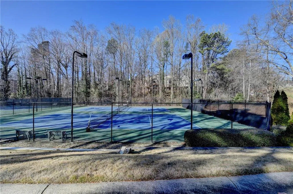 911 Garden Court, Atlanta, Georgia 30328, 2 Bedrooms Bedrooms, ,2 BathroomsBathrooms,Residential,For Sale,911 Garden Court,7704561