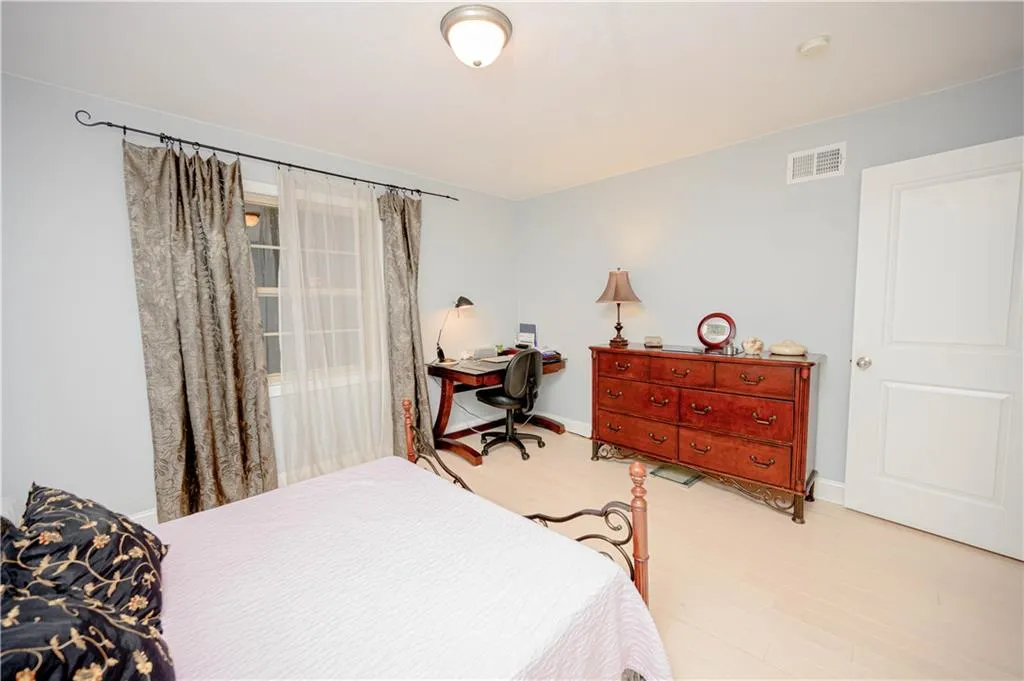 750 Dalrymple Road Unit E3, Sandy Springs, Georgia 30328, 4 Bedrooms Bedrooms, ,2 BathroomsBathrooms,Residential,Sold,750 Dalrymple Road Unit E3,6771204