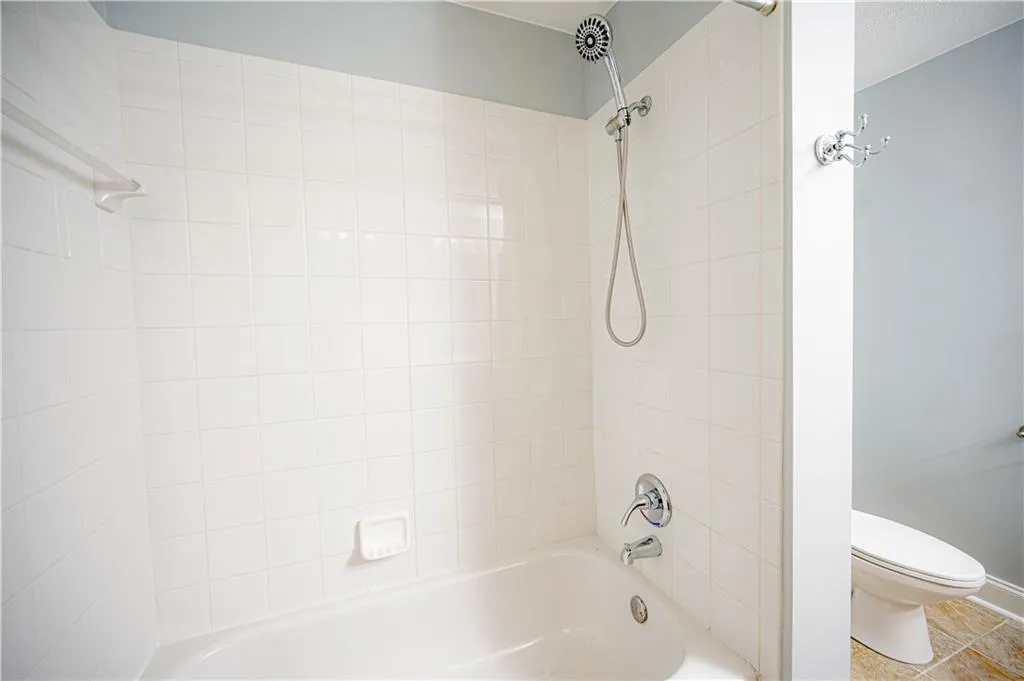 750 Dalrymple Road Unit E3, Sandy Springs, Georgia 30328, 4 Bedrooms Bedrooms, ,2 BathroomsBathrooms,Residential,Sold,750 Dalrymple Road Unit E3,6771204