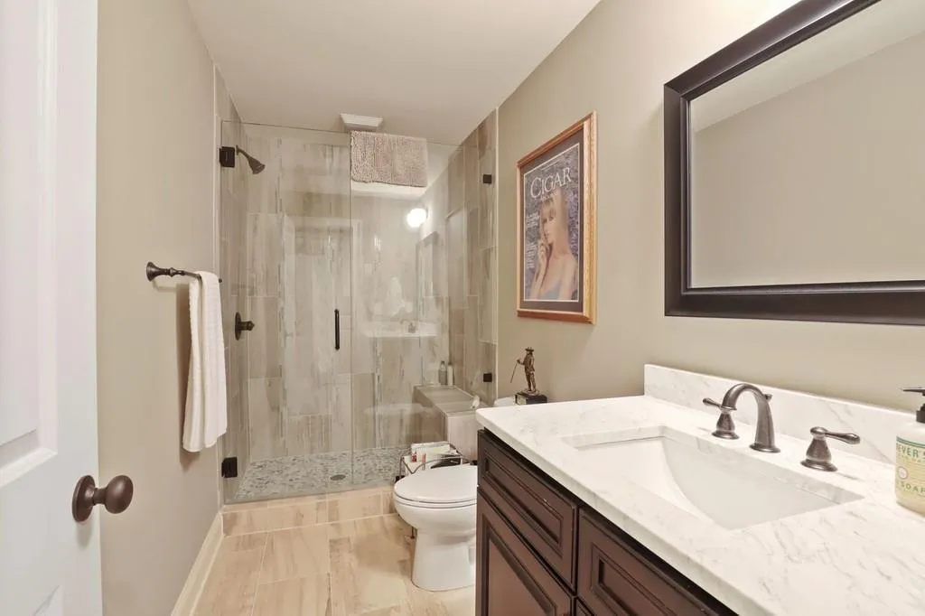 1025 Balmoral Road, Sandy Springs, Georgia 30319, 6 Bedrooms Bedrooms, ,5 BathroomsBathrooms,Residential,Sold,1025 Balmoral Road,6832493