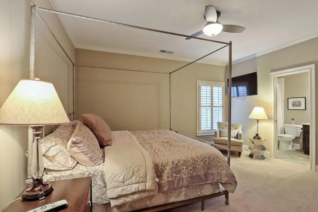 1025 Balmoral Road, Sandy Springs, Georgia 30319, 6 Bedrooms Bedrooms, ,5 BathroomsBathrooms,Residential,Sold,1025 Balmoral Road,6832493