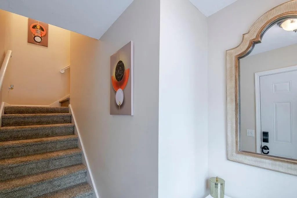 307 Hollyfax Circle, Atlanta, Georgia 30328, 2 Bedrooms Bedrooms, ,2 BathroomsBathrooms,Residential,For Sale,307 Hollyfax Circle,7662736