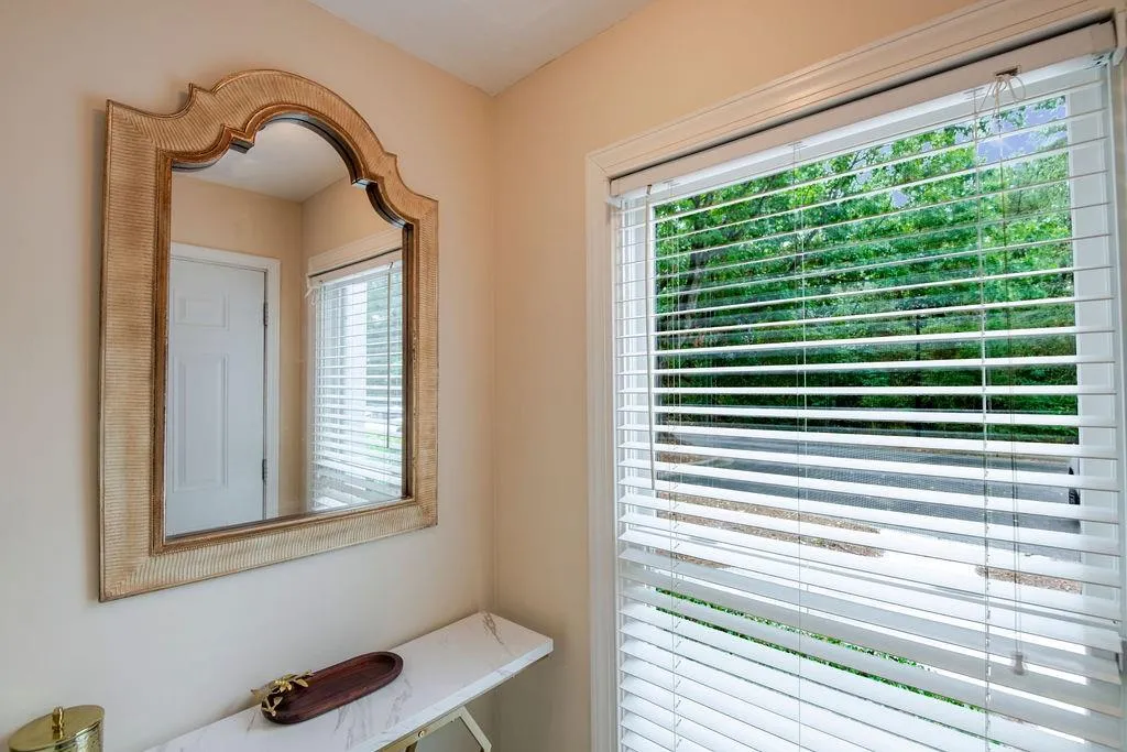 307 Hollyfax Circle, Atlanta, Georgia 30328, 2 Bedrooms Bedrooms, ,2 BathroomsBathrooms,Residential,For Sale,307 Hollyfax Circle,7662736