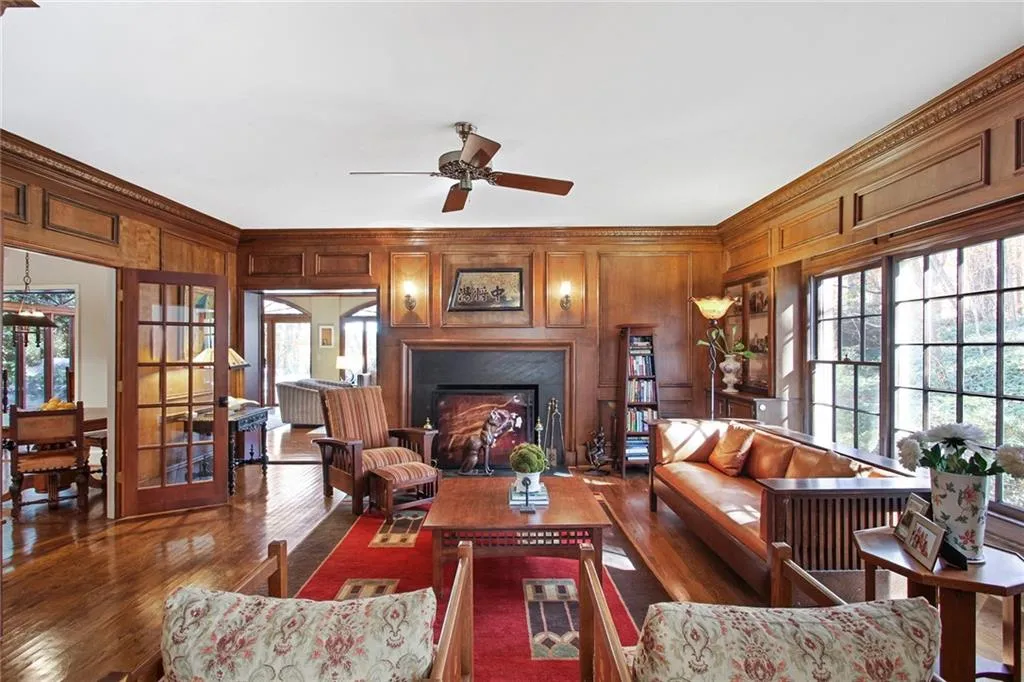 5805 Winterthur Lane, Sandy Springs, Georgia 30328, 4 Bedrooms Bedrooms, ,3 BathroomsBathrooms,Residential,Sold,5805 Winterthur Lane,6976551
