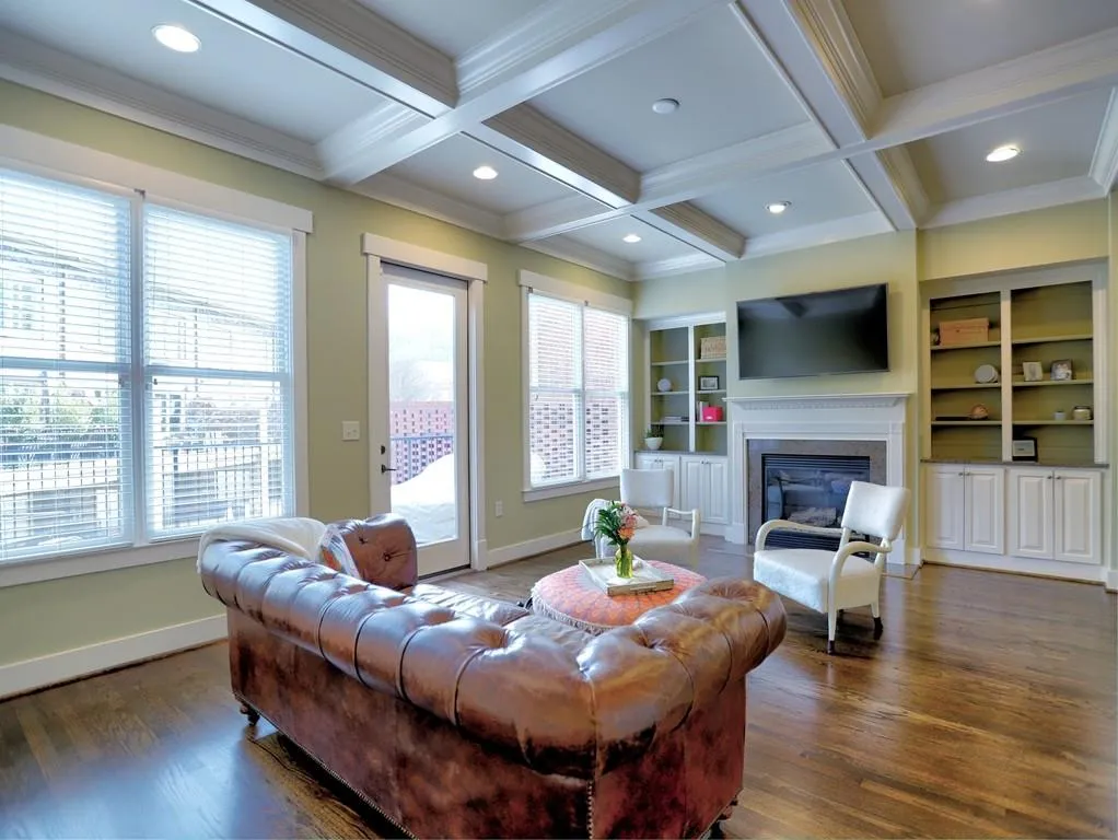 906 River Vista Drive, Atlanta, Georgia 30339, 3 Bedrooms Bedrooms, ,3 BathroomsBathrooms,Residential,Sold,906 River Vista Drive,6129041