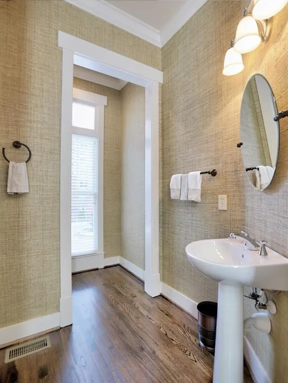 906 River Vista Drive, Atlanta, Georgia 30339, 3 Bedrooms Bedrooms, ,3 BathroomsBathrooms,Residential,Sold,906 River Vista Drive,6129041