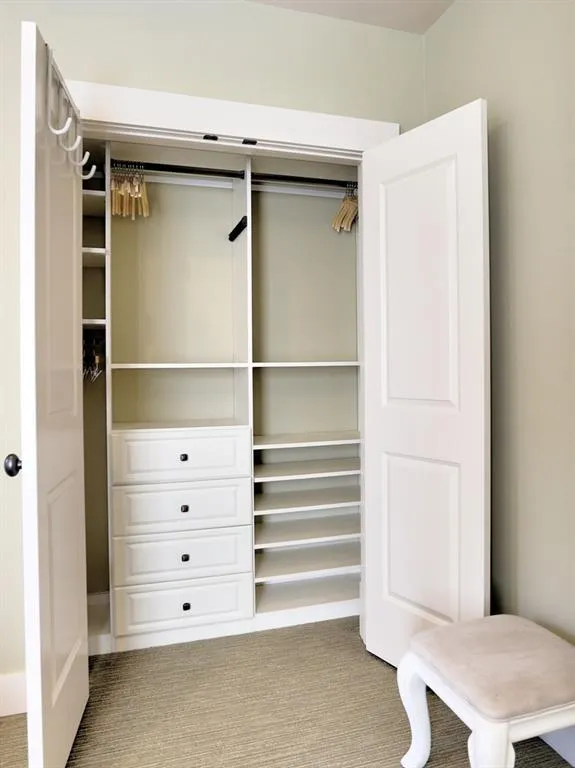 906 River Vista Drive, Atlanta, Georgia 30339, 3 Bedrooms Bedrooms, ,3 BathroomsBathrooms,Residential,Sold,906 River Vista Drive,6129041