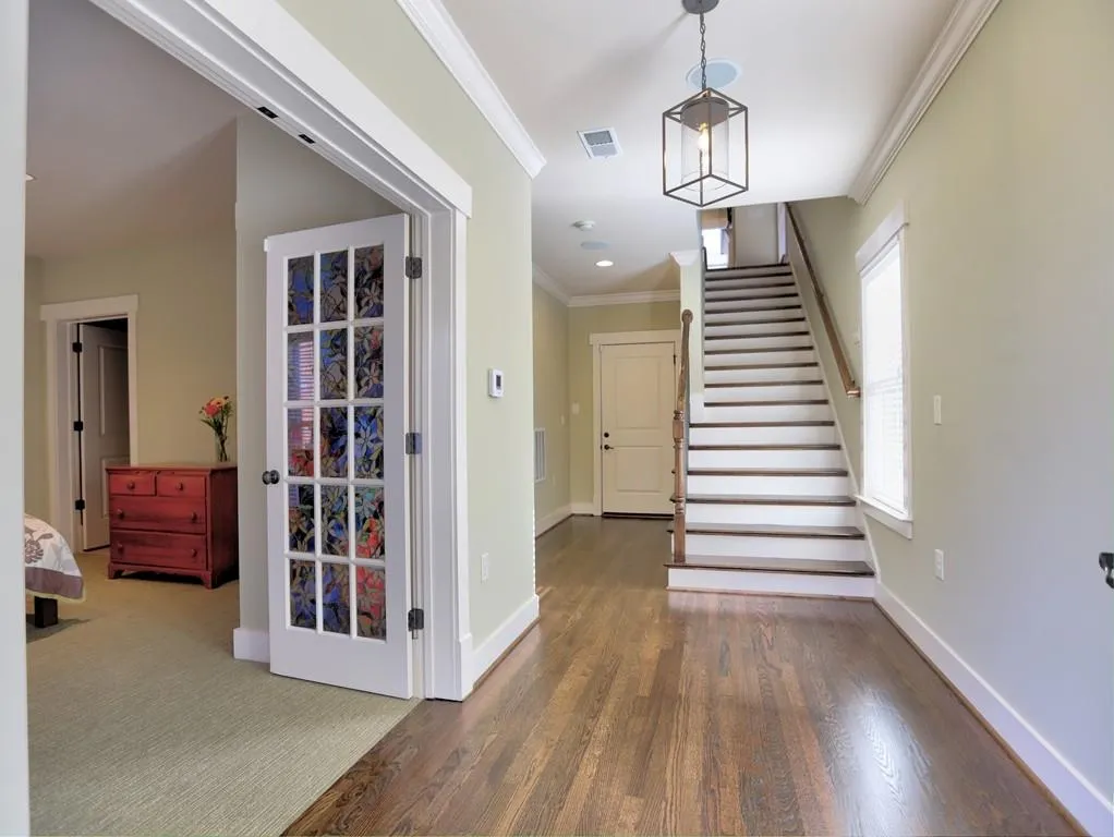 906 River Vista Drive, Atlanta, Georgia 30339, 3 Bedrooms Bedrooms, ,3 BathroomsBathrooms,Residential,Sold,906 River Vista Drive,6129041