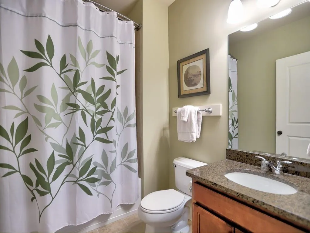 906 River Vista Drive, Atlanta, Georgia 30339, 3 Bedrooms Bedrooms, ,3 BathroomsBathrooms,Residential,Sold,906 River Vista Drive,6129041