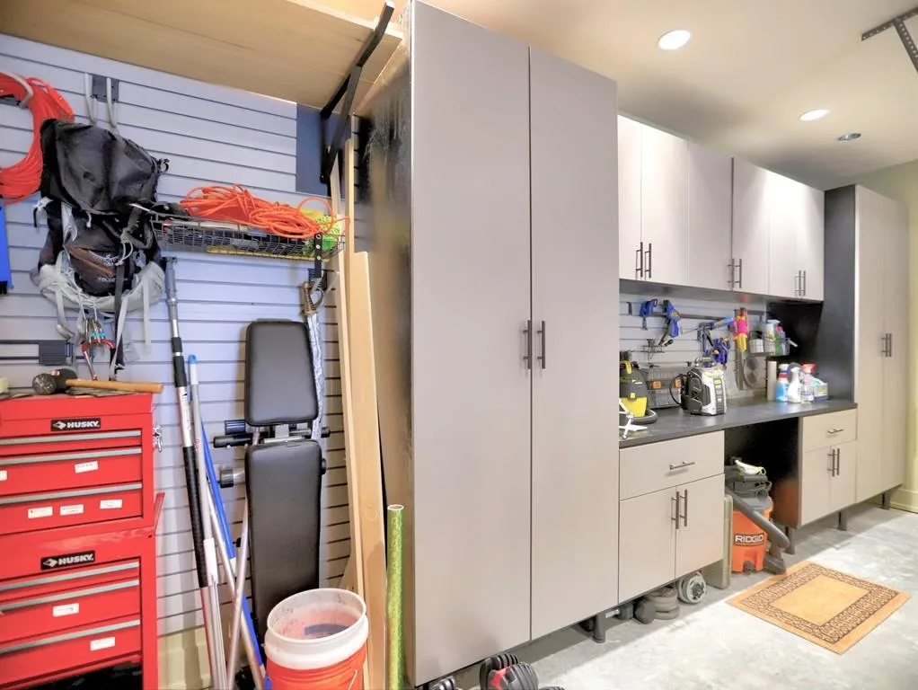 906 River Vista Drive, Atlanta, Georgia 30339, 3 Bedrooms Bedrooms, ,3 BathroomsBathrooms,Residential,Sold,906 River Vista Drive,6129041