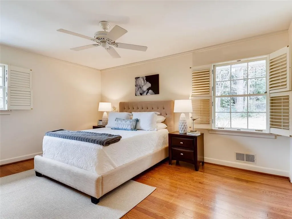 4855 Kendall Court Ne, Sandy Springs, Georgia 30342, 4 Bedrooms Bedrooms, ,2 BathroomsBathrooms,Residential,Sold,4855 Kendall Court Ne,6668124