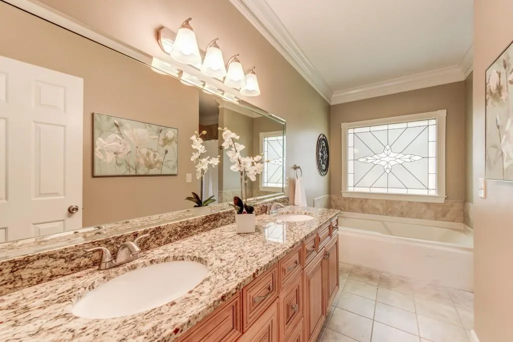 5368 Greenland Road, Atlanta, Georgia 30342, 4 Bedrooms Bedrooms, ,3 BathroomsBathrooms,Residential,Sold,5368 Greenland Road,6516327