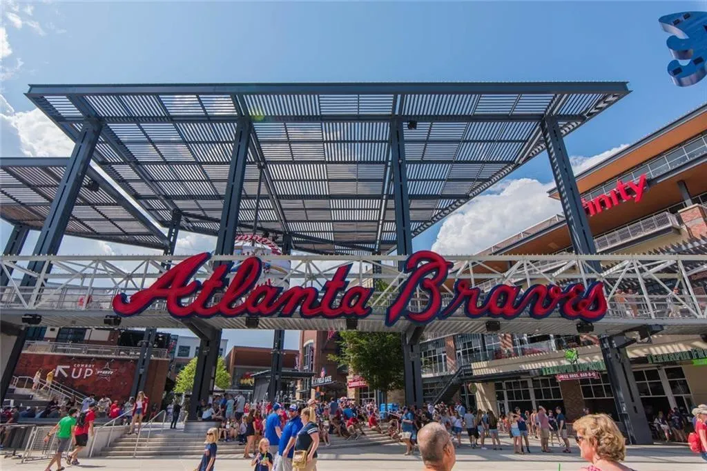 Atlanta Braves Stadium -- just a few minutes away