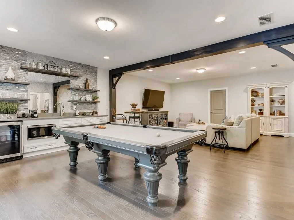 6463 Canopy Drive, Sandy Springs, Georgia 30328, 6 Bedrooms Bedrooms, ,5 BathroomsBathrooms,Residential,Sold,6463 Canopy Drive,6762636