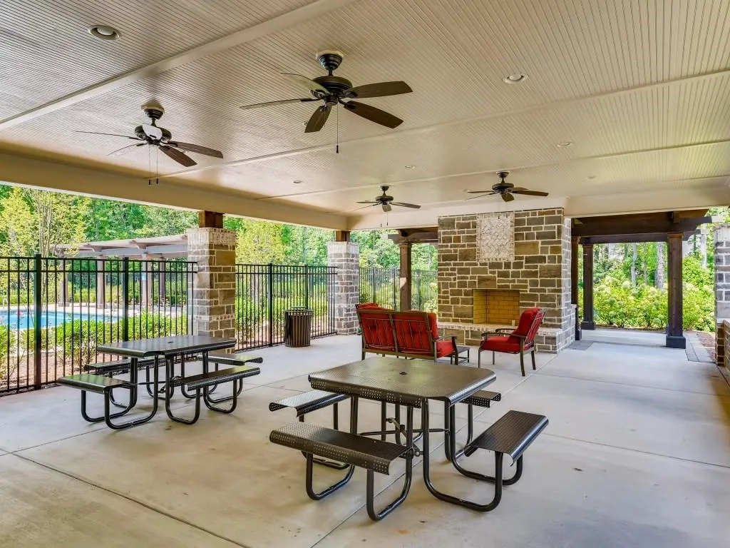 6463 Canopy Drive, Sandy Springs, Georgia 30328, 6 Bedrooms Bedrooms, ,5 BathroomsBathrooms,Residential,Sold,6463 Canopy Drive,6762636