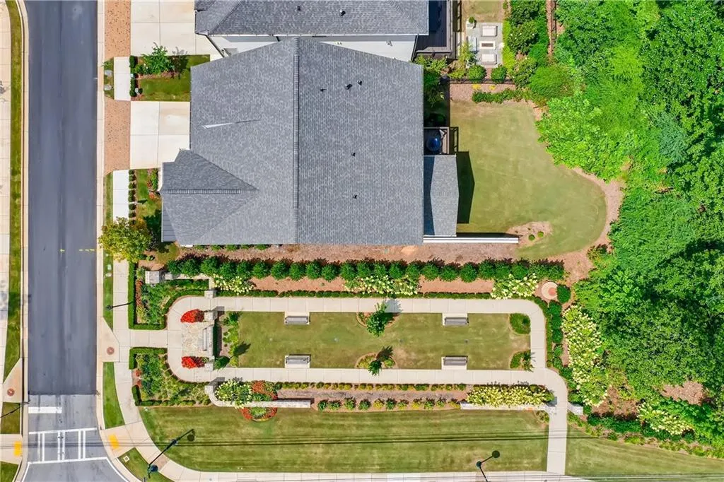 6463 Canopy Drive, Sandy Springs, Georgia 30328, 6 Bedrooms Bedrooms, ,5 BathroomsBathrooms,Residential,Sold,6463 Canopy Drive,6762636