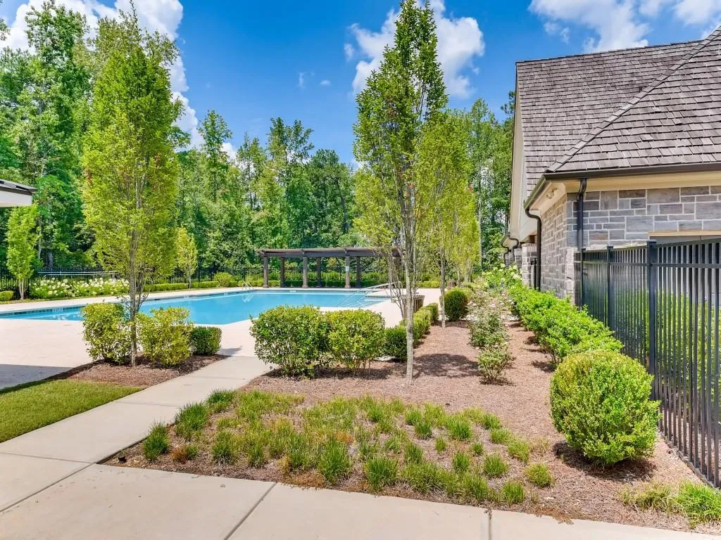 6463 Canopy Drive, Sandy Springs, Georgia 30328, 6 Bedrooms Bedrooms, ,5 BathroomsBathrooms,Residential,Sold,6463 Canopy Drive,6762636
